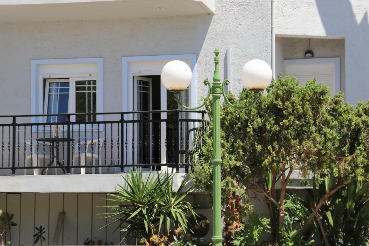 Aris Apartments Gerani  Exterior foto